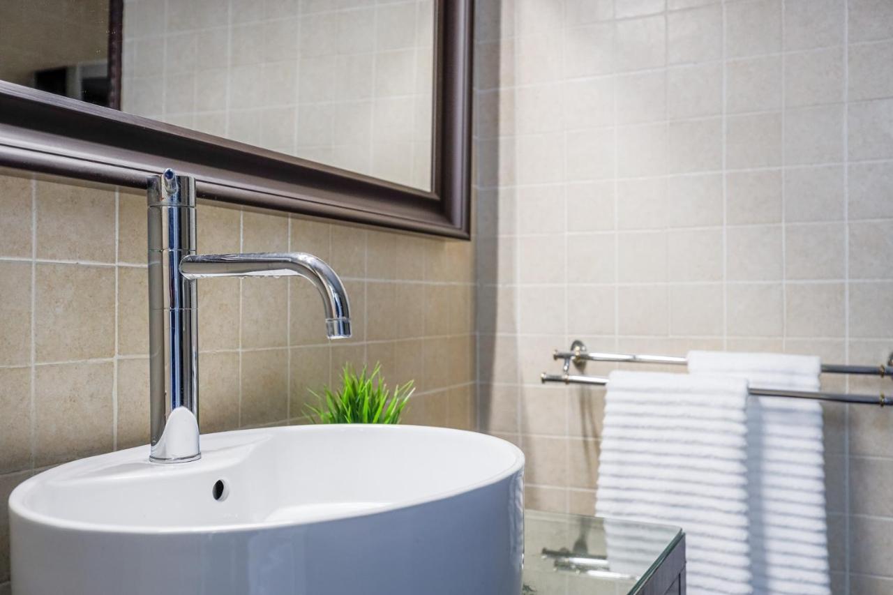 Apartamento Gran De Ensueño↑calidades 5 Hab 2baños Cádiz